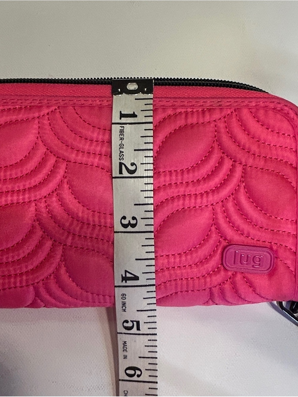 Lug Splits Hot Pink Quilted Zip Around Wallet Wristlet Organizer Floral Travel - Picture 9 of 9